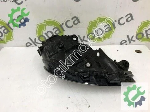 Audi A3 Sol Ön Far 8V0941043E çıkma parça