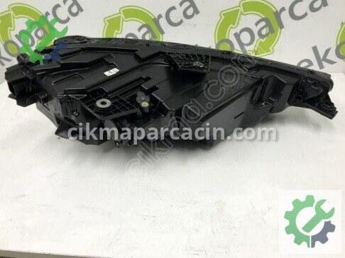 Audi A3 Sol Ön Far 8Y0941033A çıkma parça