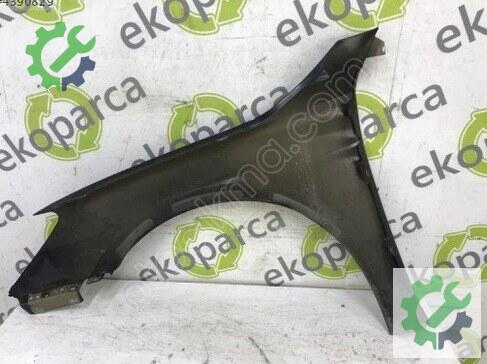 Audi A3 Sağ Ön Çamurluk 8Y0821106 çıkma parça