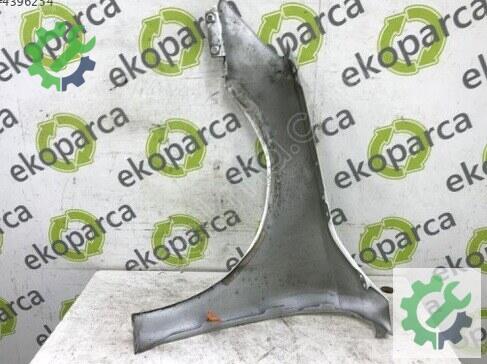 Audi A3 Sağ Ön Çamurluk 8Y0821106 çıkma parça