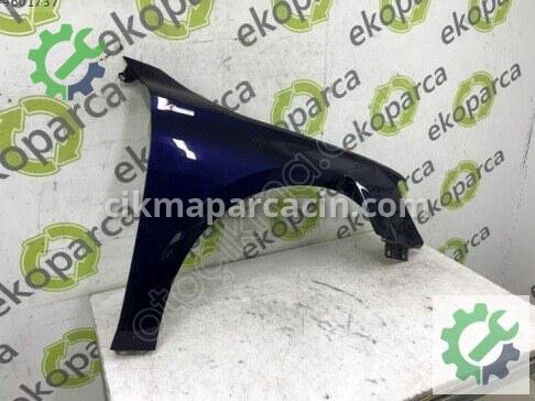 Audi A3 Sağ Ön Çamurluk 8Y0821106 çıkma parça