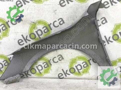 Audi A3 Sağ Ön Çamurluk 8Y0821106 çıkma parça