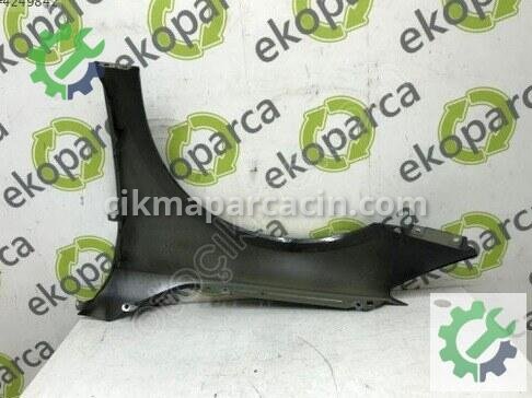 Audi A3 Sağ Ön Çamurluk 8Y0821106A çıkma parça