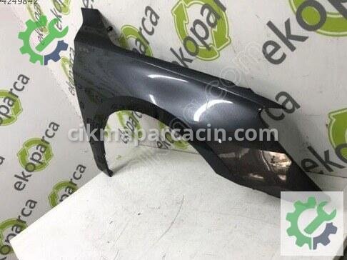 Audi A3 Sağ Ön Çamurluk 8Y0821106A çıkma parça