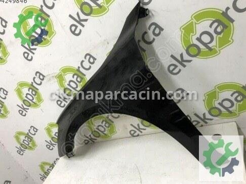 Audi A3 Sol Ön Çamurluk 8Y0821105 çıkma parça