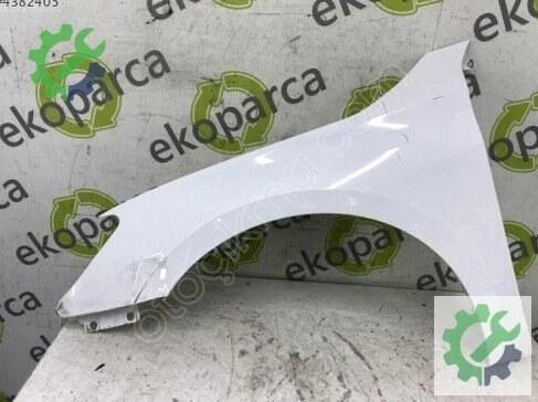 Audi A3 Sol Ön Çamurluk 8Y0821105 çıkma parça