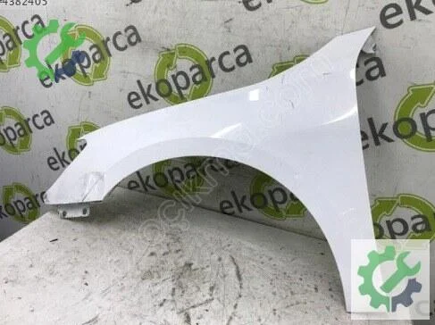 Audi A3 Sol Ön Çamurluk 8Y0821105 çıkma parça