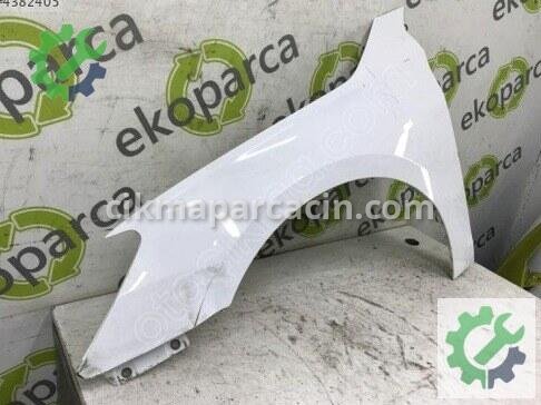 Audi A3 Sol Ön Çamurluk 8Y0821105 çıkma parça