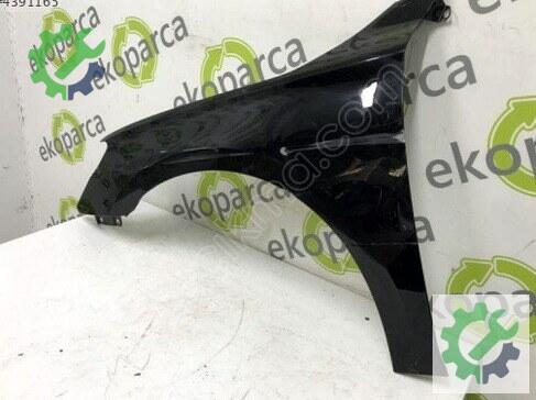 Audi A3 Sol Ön Çamurluk 8Y0821105 çıkma parça