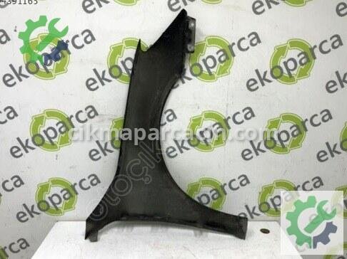 Audi A3 Sol Ön Çamurluk 8Y0821105 çıkma parça
