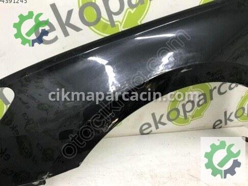 Audi A3 Sol Ön Çamurluk 8Y0821105 çıkma parça