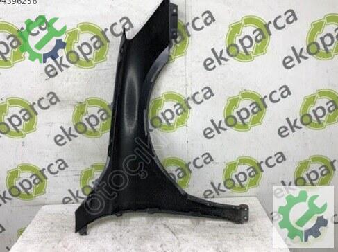 Audi A3 Sol Ön Çamurluk 8Y0821105 çıkma parça