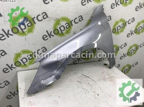 Audi A3 Sol Ön Çamurluk 8Y0821105 çıkma parça
