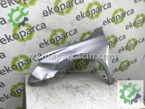 Audi A3 Sol Ön Çamurluk 8Y0821105 çıkma parça
