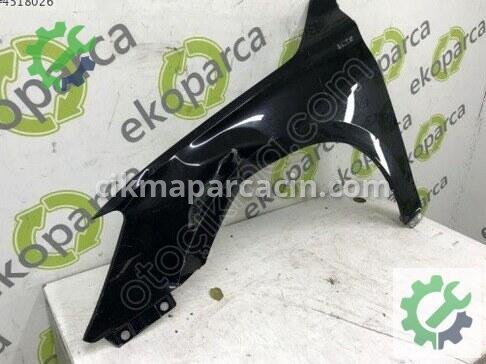 Audi A3 Sol Ön Çamurluk 8Y0821105 çıkma parça