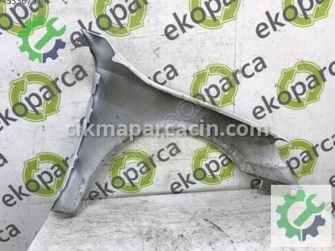 Audi A3 Sol Ön Çamurluk 8Y0821105 çıkma parça