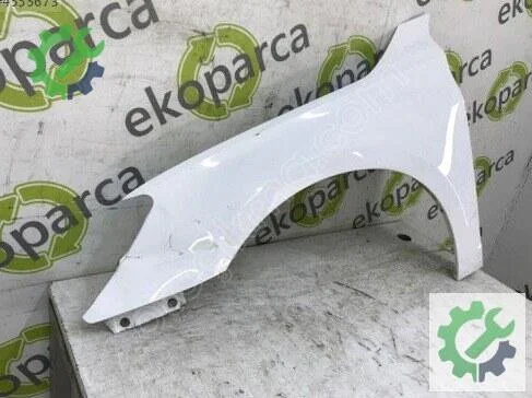 Audi A3 Sol Ön Çamurluk 8Y0821105 çıkma parça