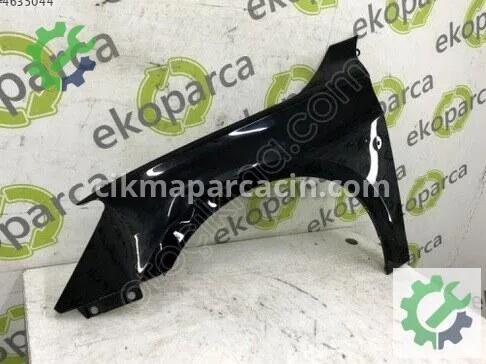 Audi A3 Sol Ön Çamurluk 8Y0821105 çıkma parça