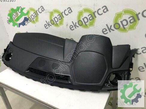 Audi A3 Torpido 8Y1857001 çıkma parça