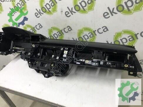 Audi A3 Torpido 8Y1857001 çıkma parça