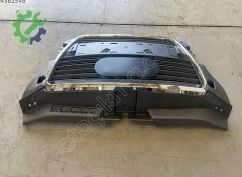 Audi A3 Ön Panjur 8P0853651M çıkma parça