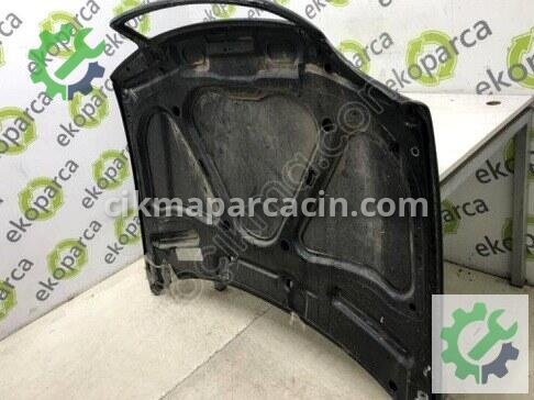 Audi A4 Kaput 8D0823029B çıkma parça