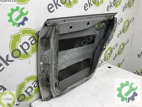 Audi A4 Sağ Arka Kapı 8D0833052 çıkma parça