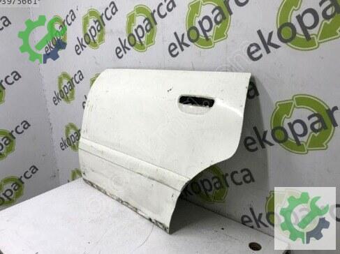 Audi A4 Sol Arka Kapı 8D0833051 çıkma parça