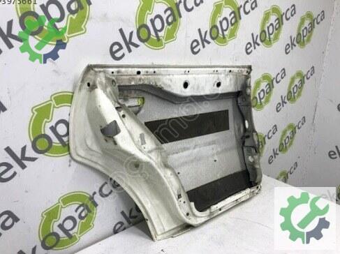 Audi A4 Sol Arka Kapı 8D0833051 çıkma parça