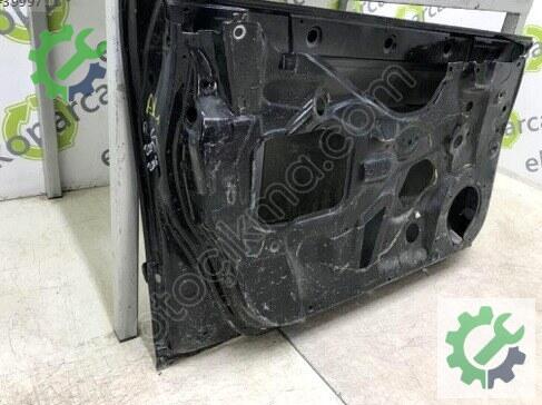 Audi A4 Sol Ön Kapı 8E0831051J çıkma parça