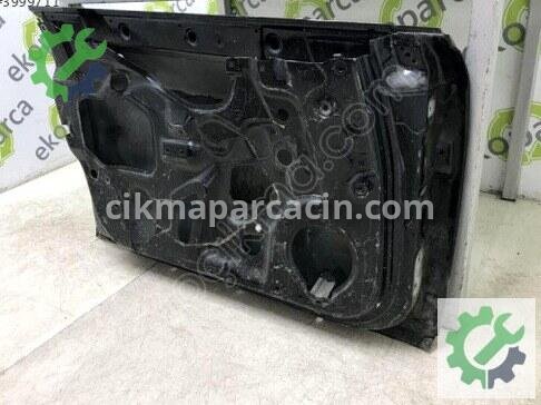 Audi A4 Sol Ön Kapı 8E0831051J çıkma parça