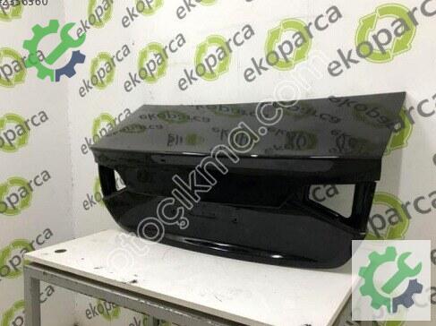 Audi A4 Bagaj Kapağı 8K5827023AE çıkma parça