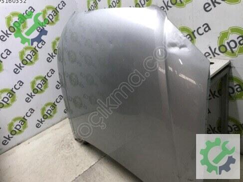 Audi A4 Kaput 8E0823029E çıkma parça