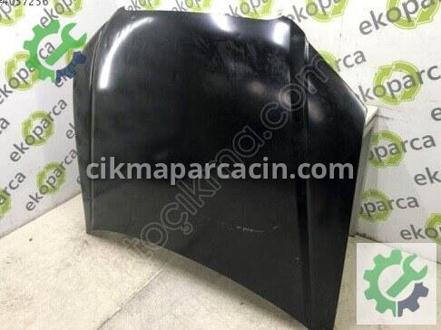 Audi A4 Kaput 8E0823029E çıkma parça