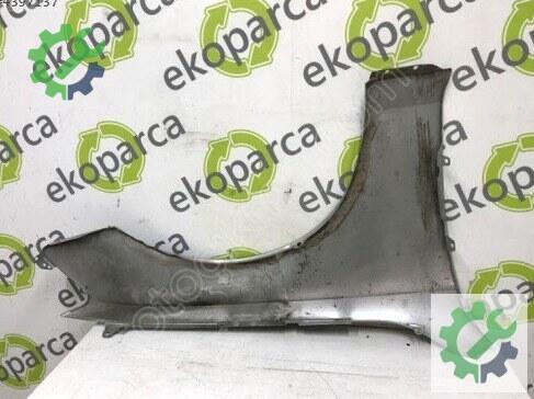Audi A4 Sol Çamurluk 8K0821105A çıkma parça