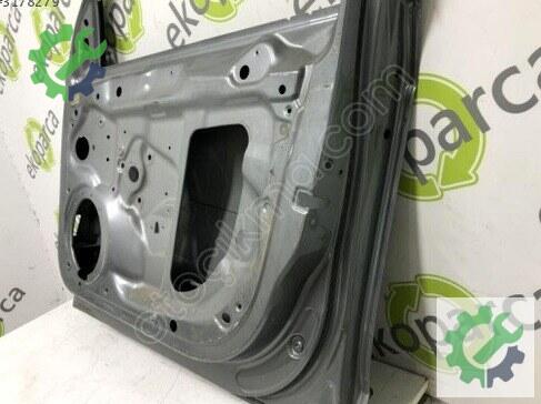 Audi A4 Sağ Ön Kapı 8K0831052 çıkma parça