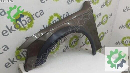 Audi A4 Sol Ön Çamurluk 8K9821105 çıkma parça