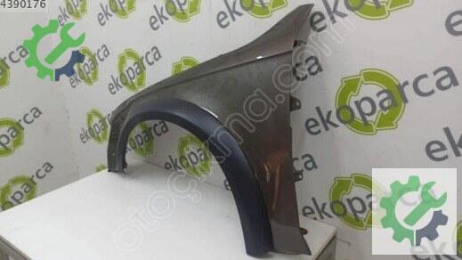 Audi A4 Sol Ön Çamurluk 8K9821105 çıkma parça