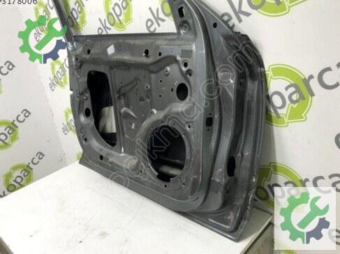 Audi A4 Sol Ön Kapı 8K0831051 çıkma parça