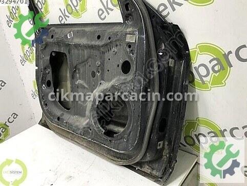 Audi A4 Sol Ön Kapı 8K0831051 çıkma parça