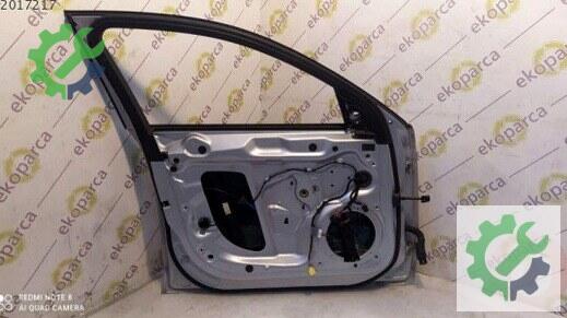 Audi A4 Sol Ön Kapı 8K0831051 çıkma parça