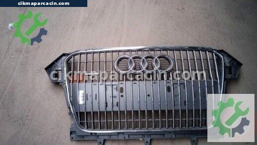 Audi A4 Ön Panjur çıkma parça
