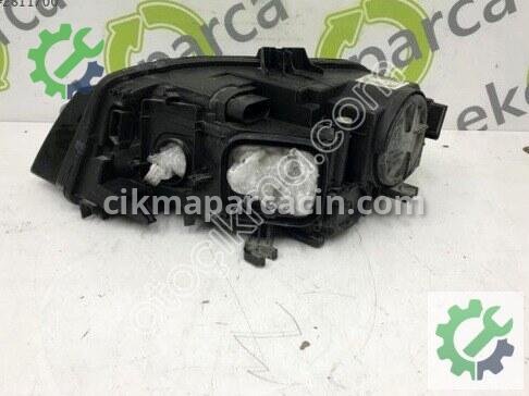 Audi A4 Sağ Ön Far 8K0941030AJ çıkma parça
