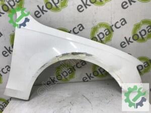 AUDI A4 2012 2016 ÇAMURLUK ÖN SAĞ 8K0821106J