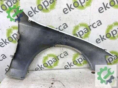 Audi A4 Sol Ön Çamurluk 8K0821105J çıkma parça