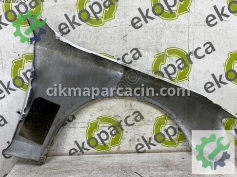 Audi A4 Sol Ön Çamurluk 8K0821105J çıkma parça