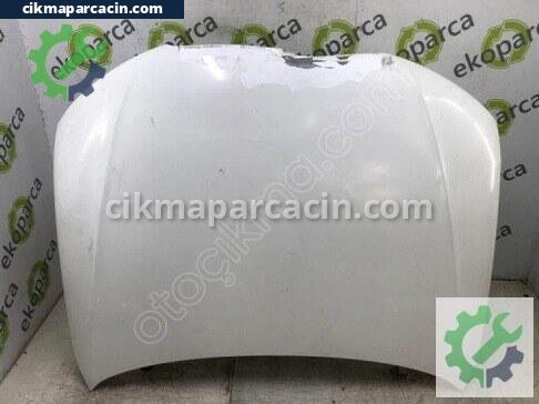 Audi A4 Kaput çıkma parça