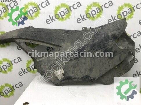 Audi A4 Sol Arka Çamurluk 8K5809837 çıkma parça