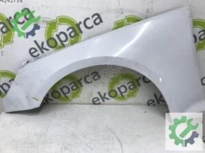 AUDI A4 2016 2020 SOL ÇAMURLUK 8W0821105A