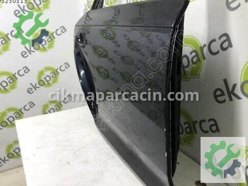 Audi A4 Sağ Arka Kapı 8W0833052 çıkma parça